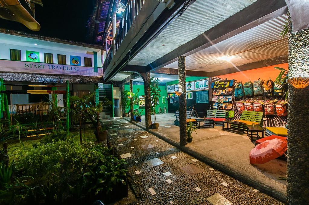 Jeepney Hostel And Kite Resort Balabag  Εξωτερικό φωτογραφία
