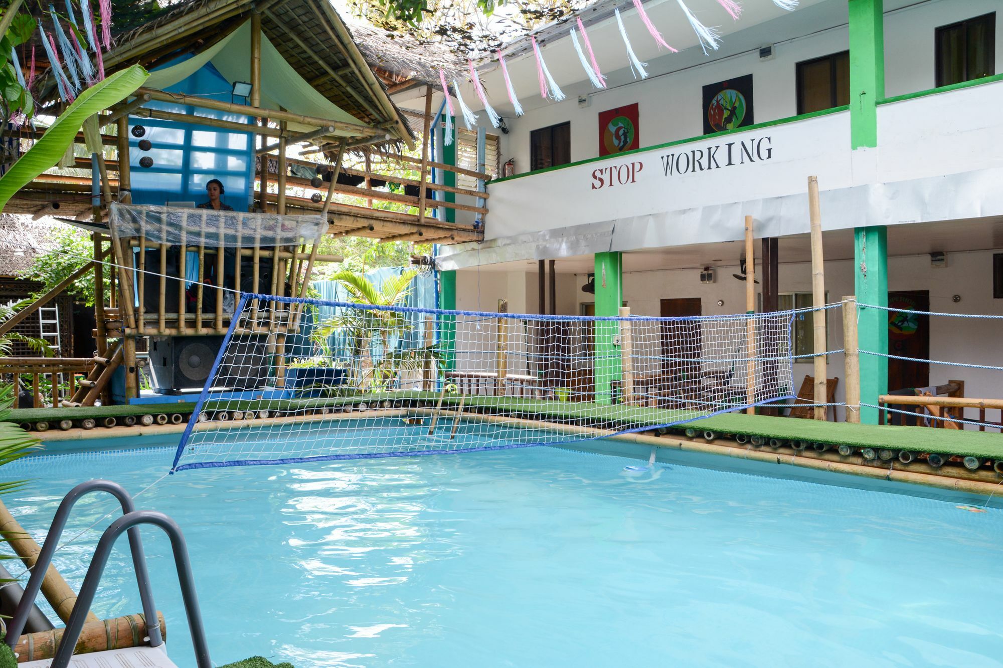 Jeepney Hostel And Kite Resort Balabag  Εξωτερικό φωτογραφία